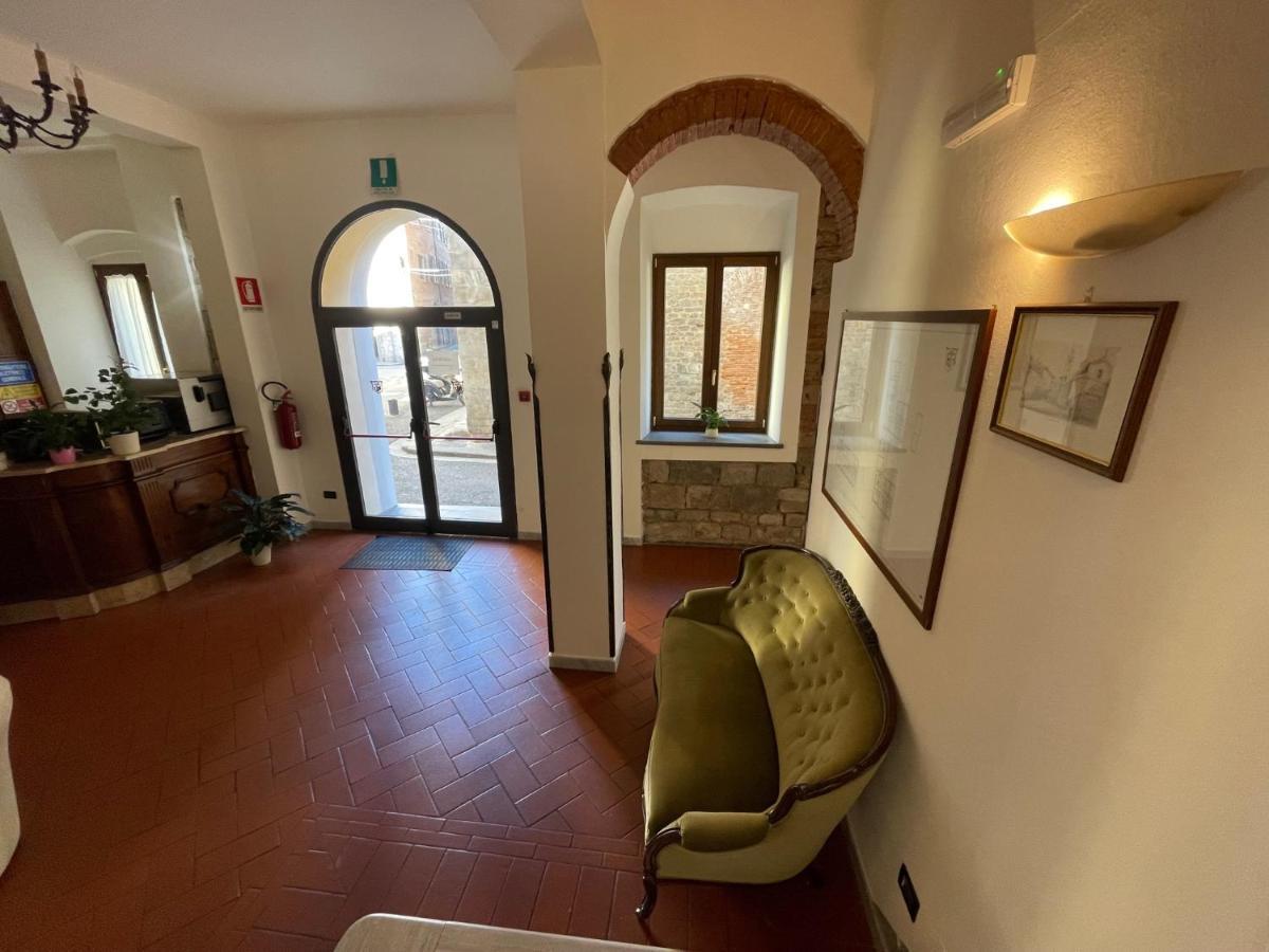 Hotel Caffe Verdi - 24 Hours Reception Pisa Exteriér fotografie